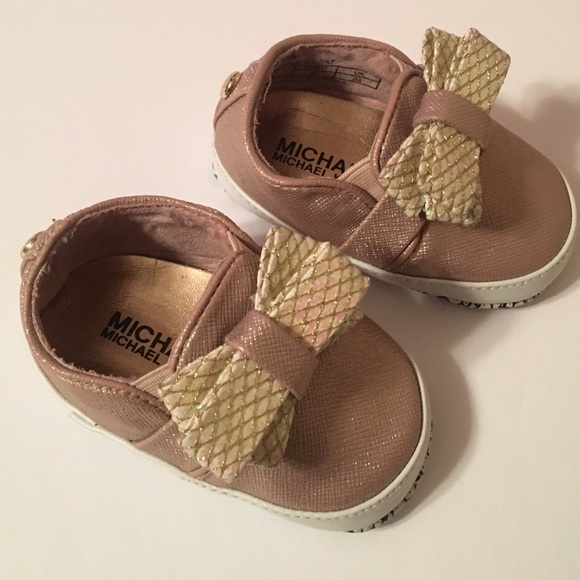 💎Michael Kors Baby Shoes Size 3 - Picture 3 of 8